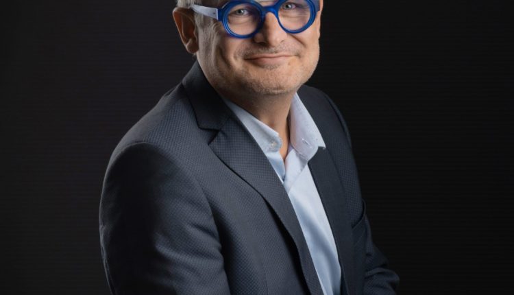 PORTRAITGGRALL2-scaled