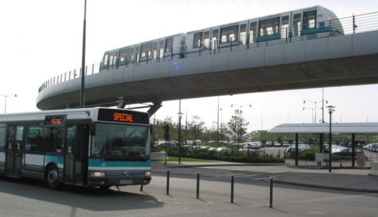 Bus_et_métro_station_Poterie_5618280569-810×608-1