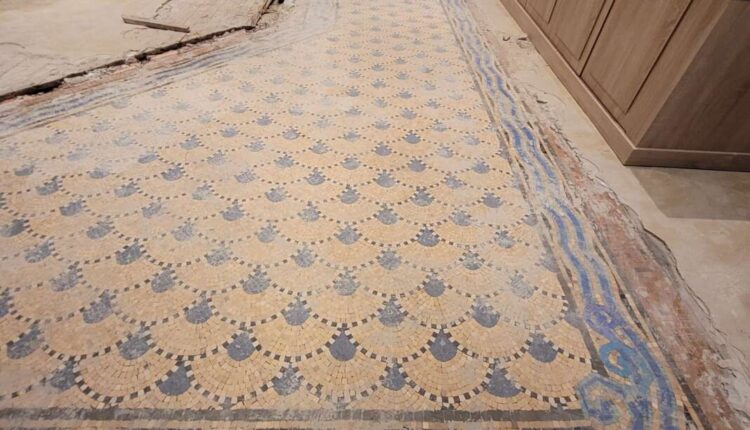 Unknown-copie-1068×1424