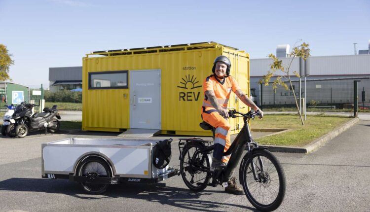 ©-C.ABLAIN_CAISSON-ENERGIE-SOLAIRE-SUEZ-1536×1024